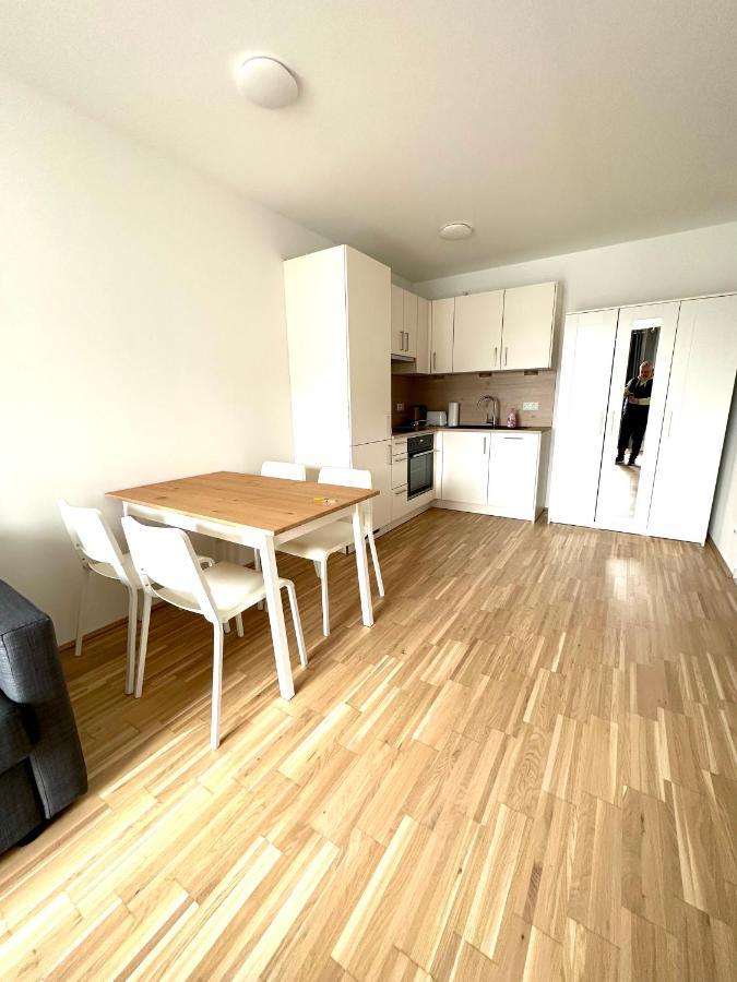 Forsthaus 32 Free Garage Lägenhet Wien Exteriör bild